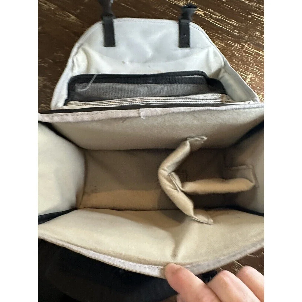 NIKON - CAMERA / CAMCORDER BAG - BLACK - NICE‎